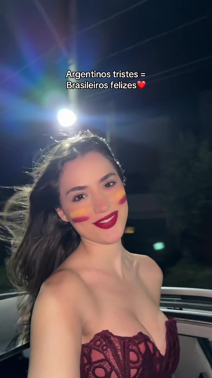 @Lara Balieiro💋