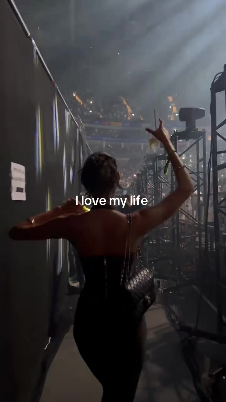 @Carina