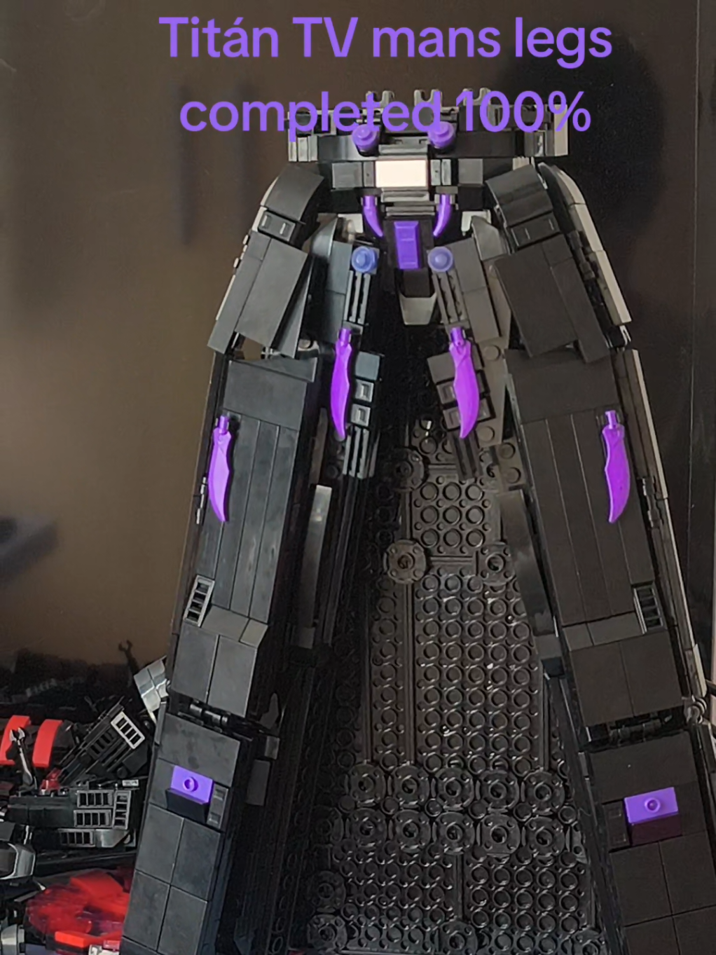 @Brickslego-c