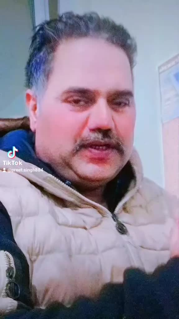 @:";":;p.":;'r.:"e..^e,.t';,"🤟
