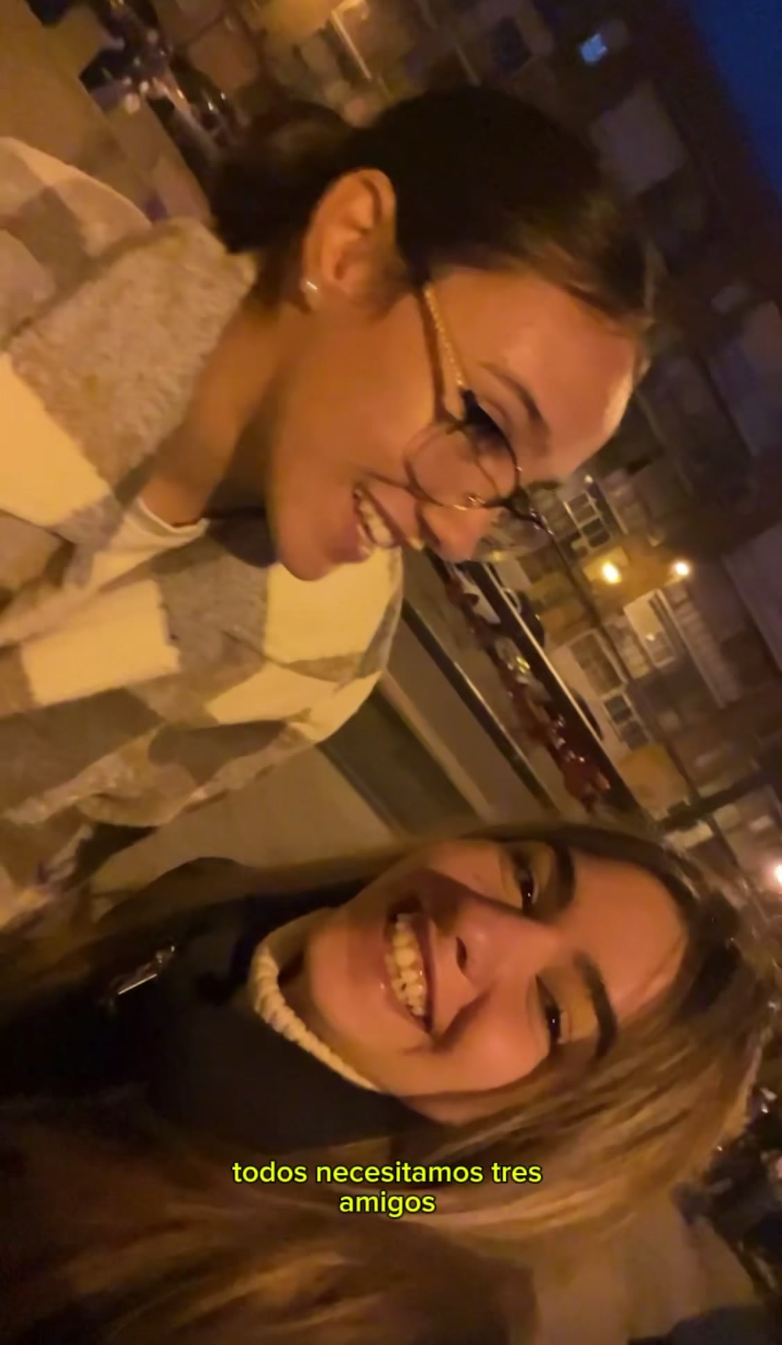 @laaurxs