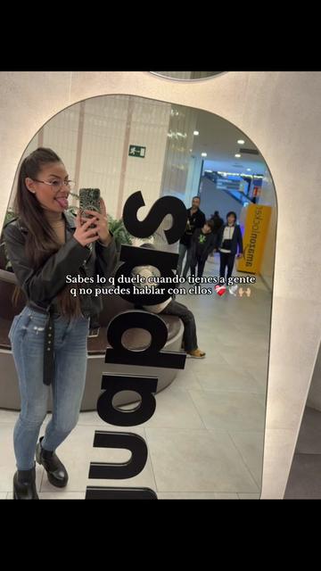 @anacandelaa_💋