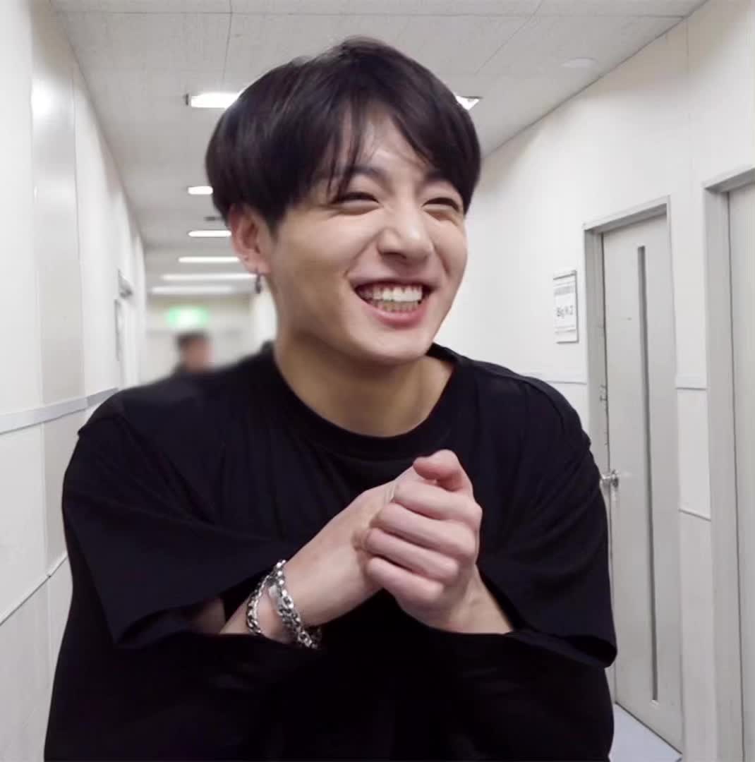 @rosa⁷ | saw bts!