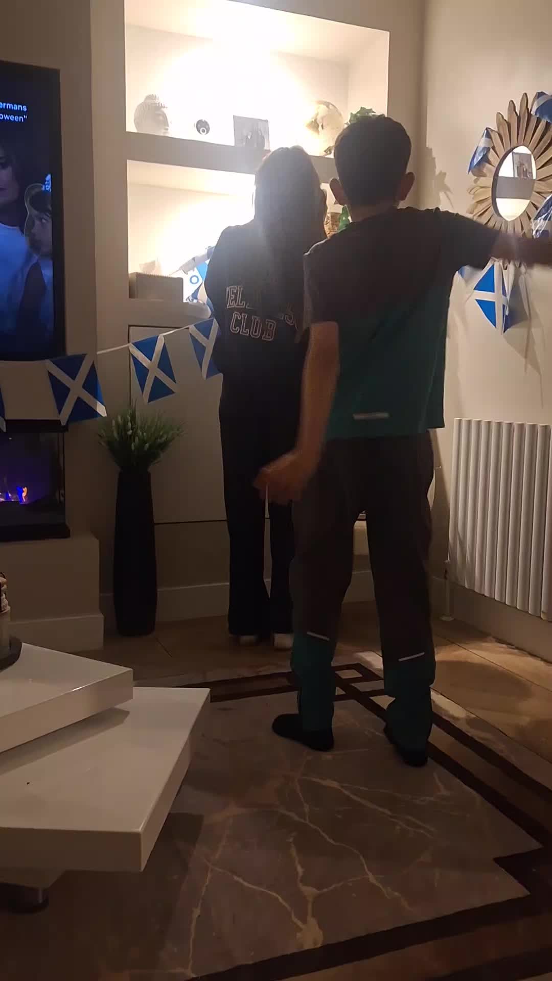 @Jadelenaghan
