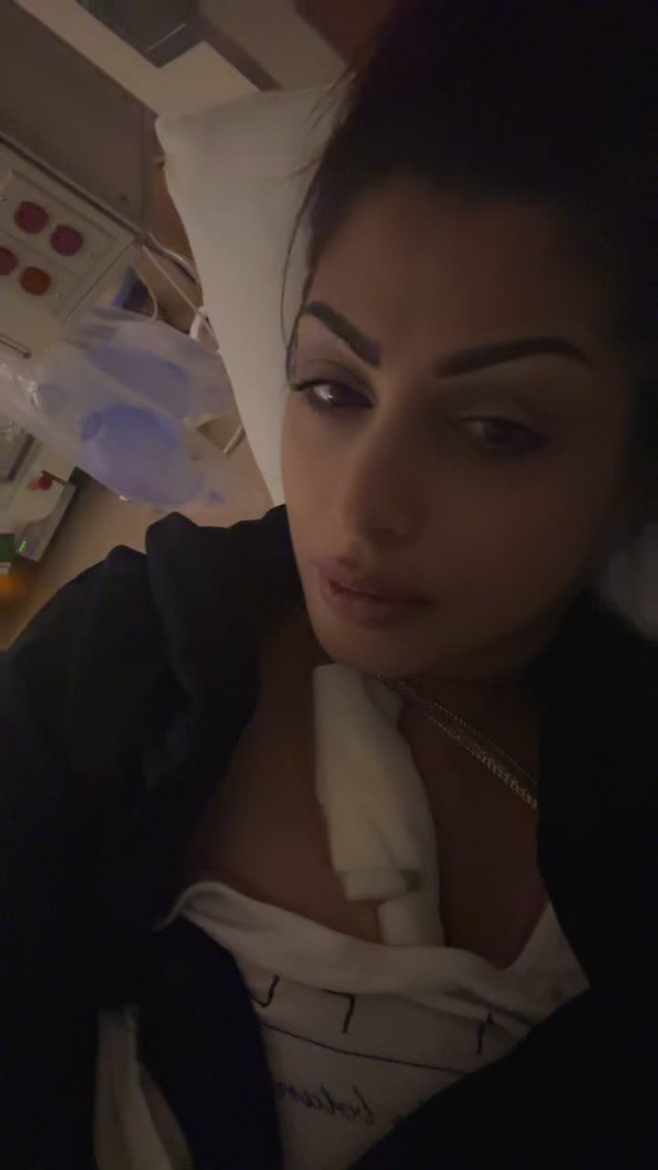 @Navi007💕