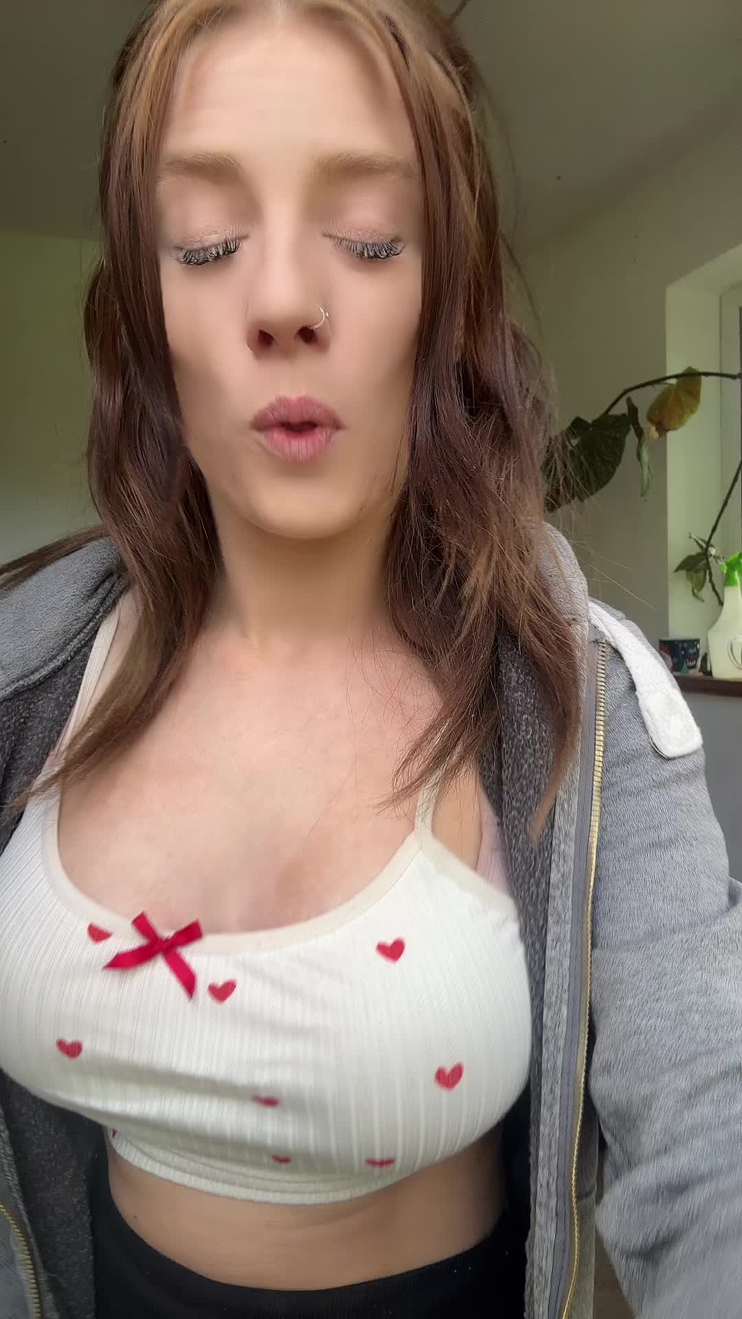 @Laurawhyte