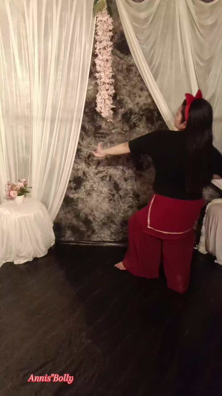 @annisbolly09