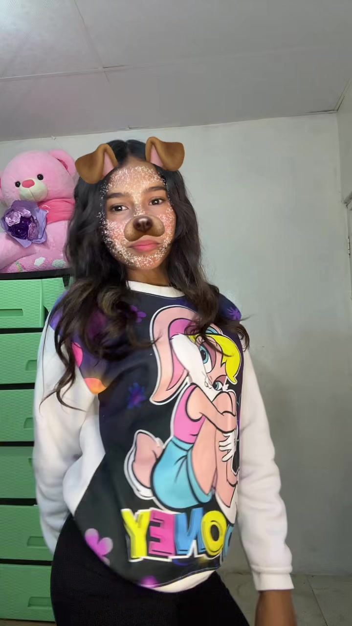 @Valentina🩷💘
