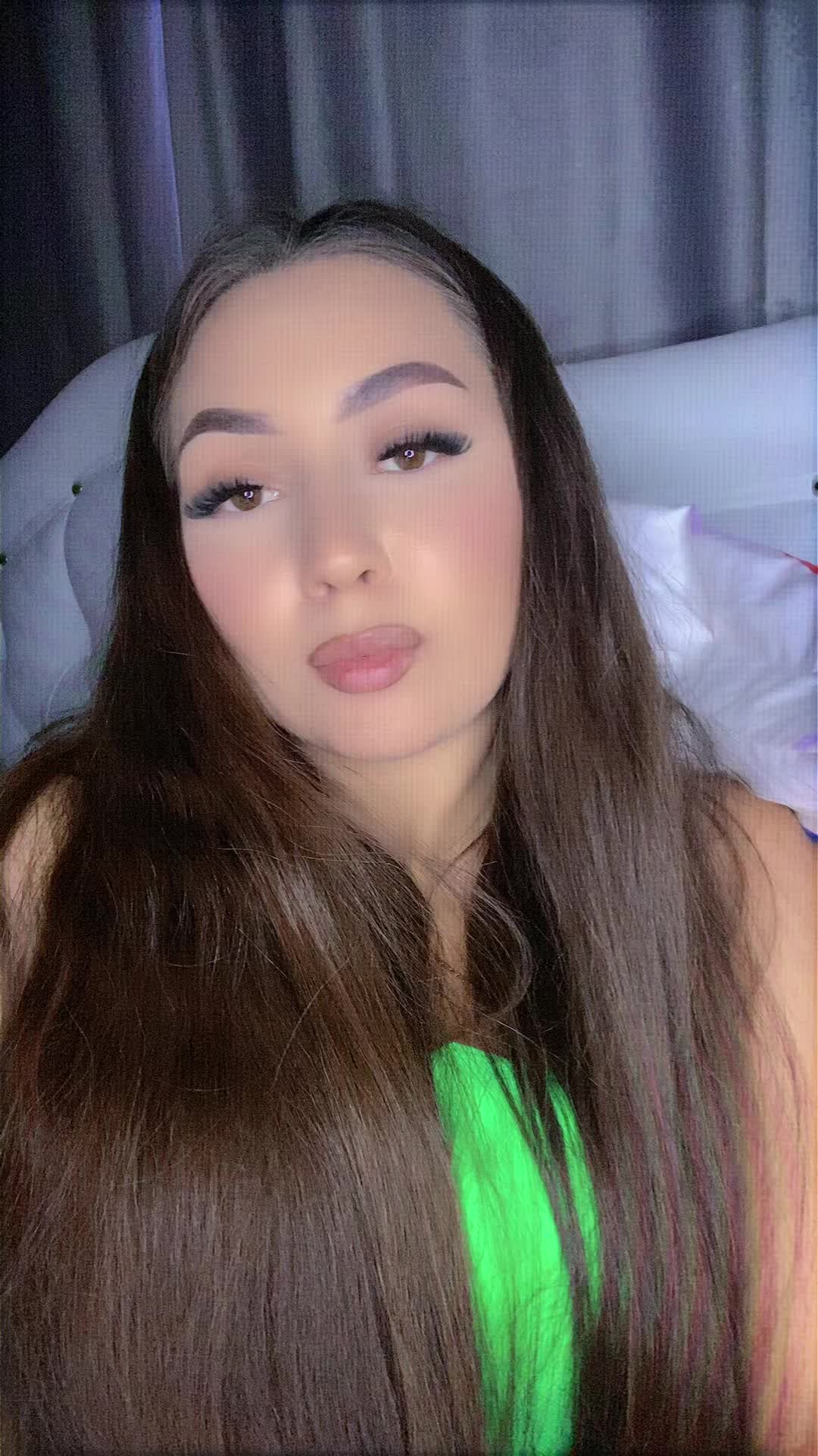 @ɛnd LARISA