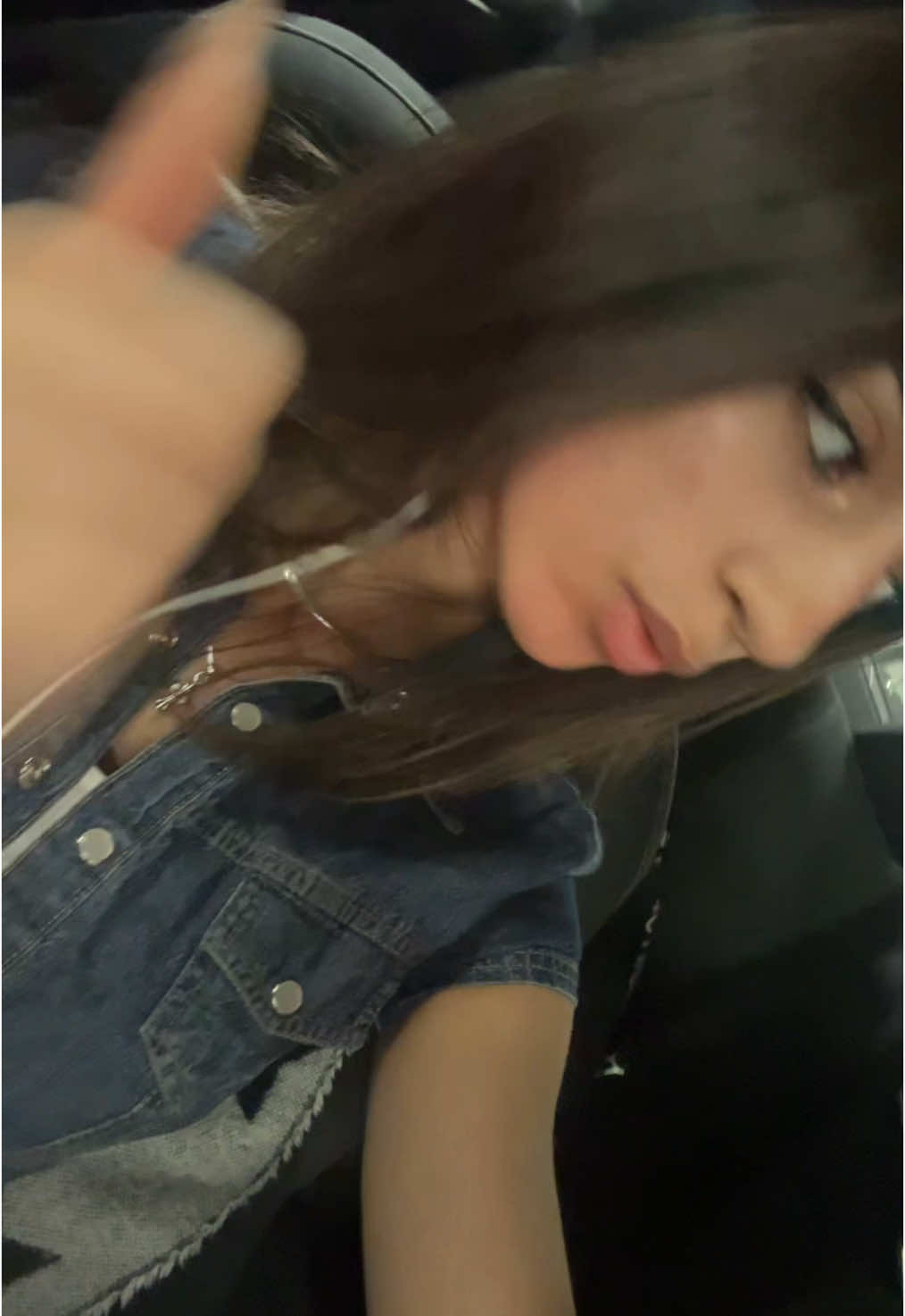 @✰ngie🦇