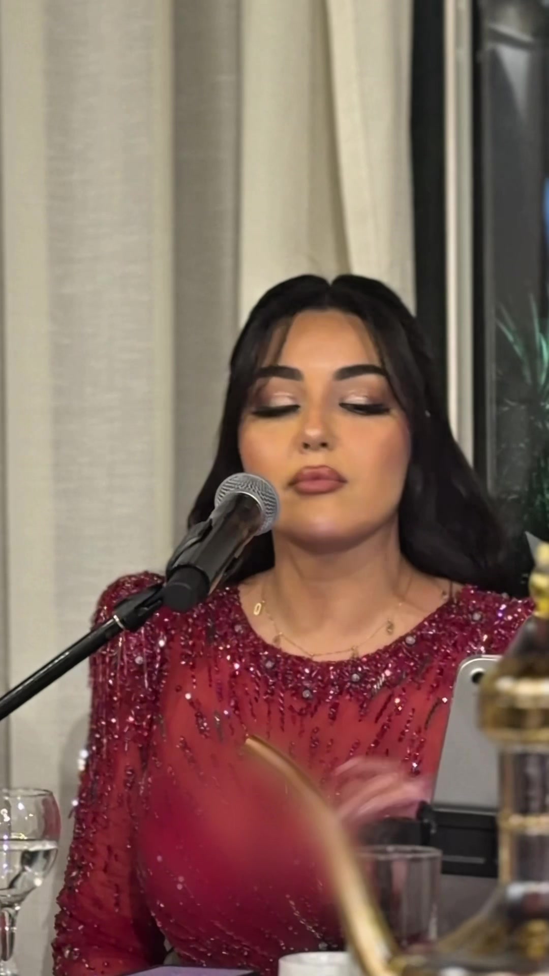 @Yasmine Belkacem