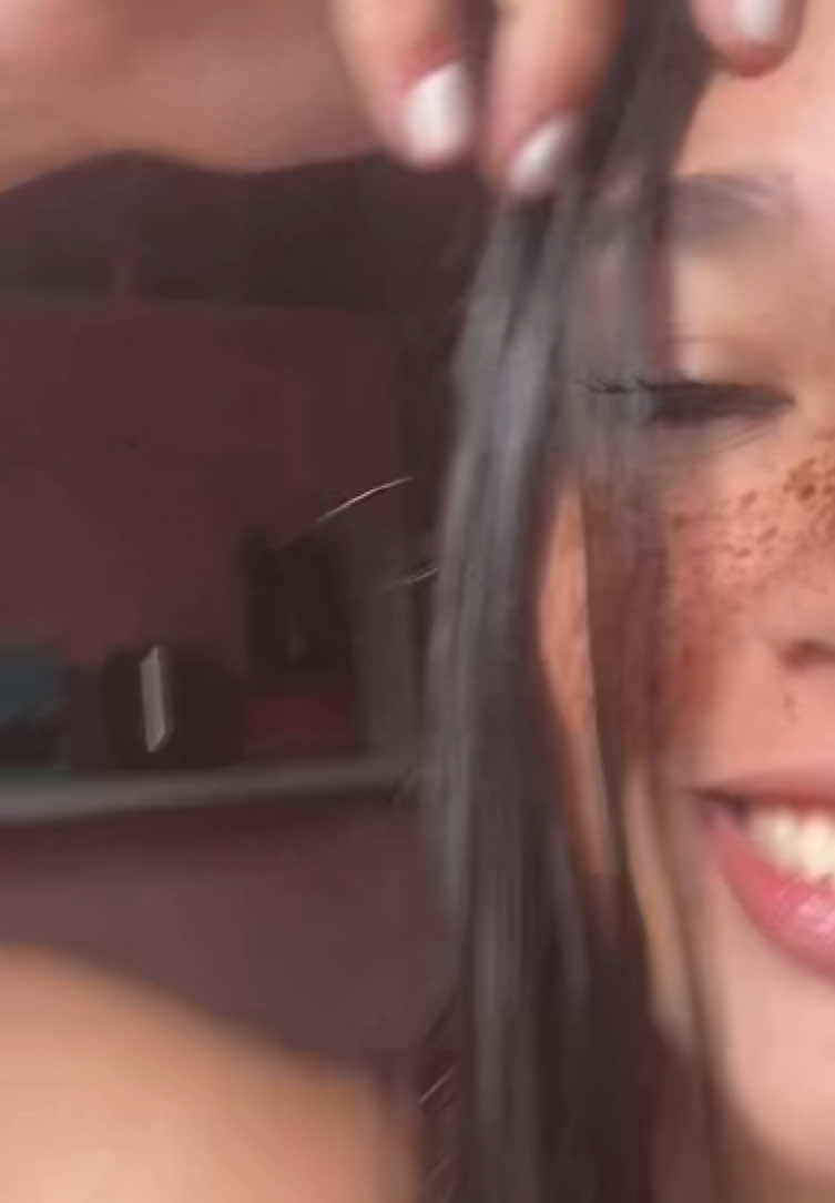 @VALENTINA💋