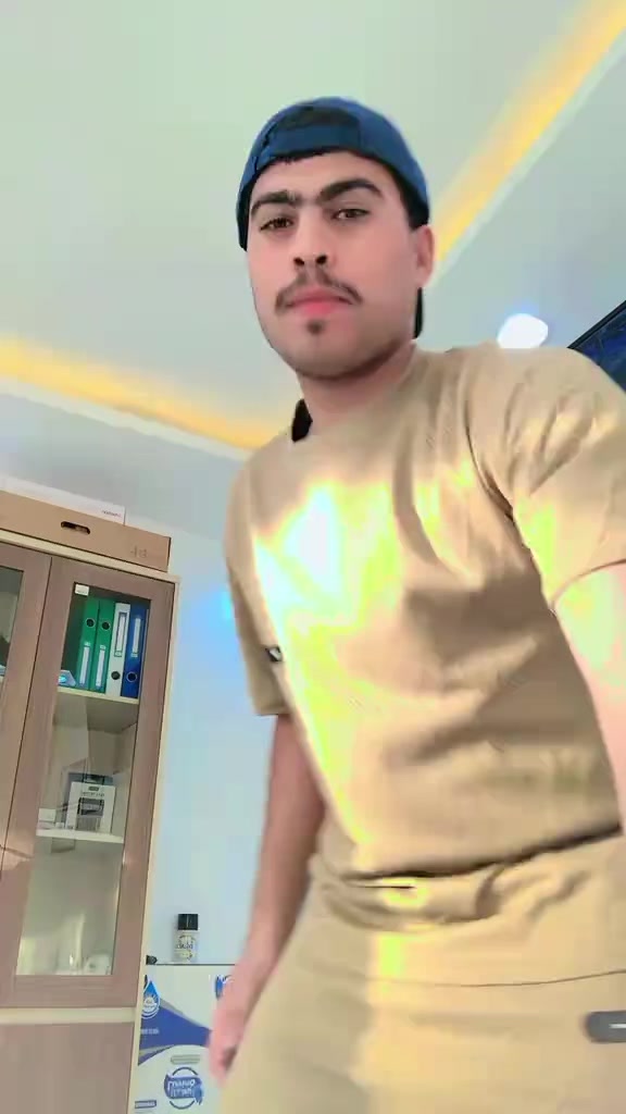 @الغريب 🦅✨