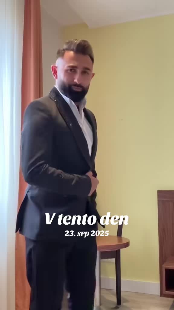 @Ezel Niko Petik
