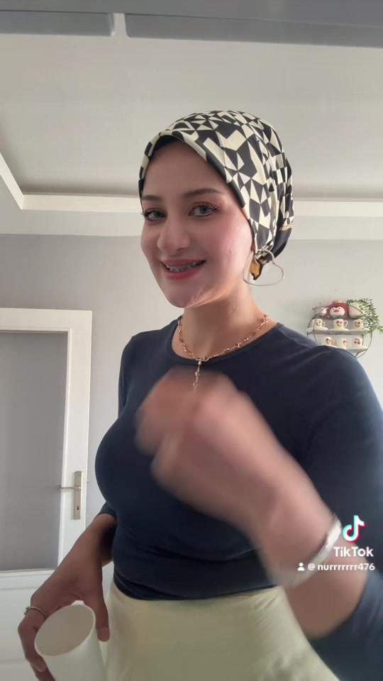 @Nur06
