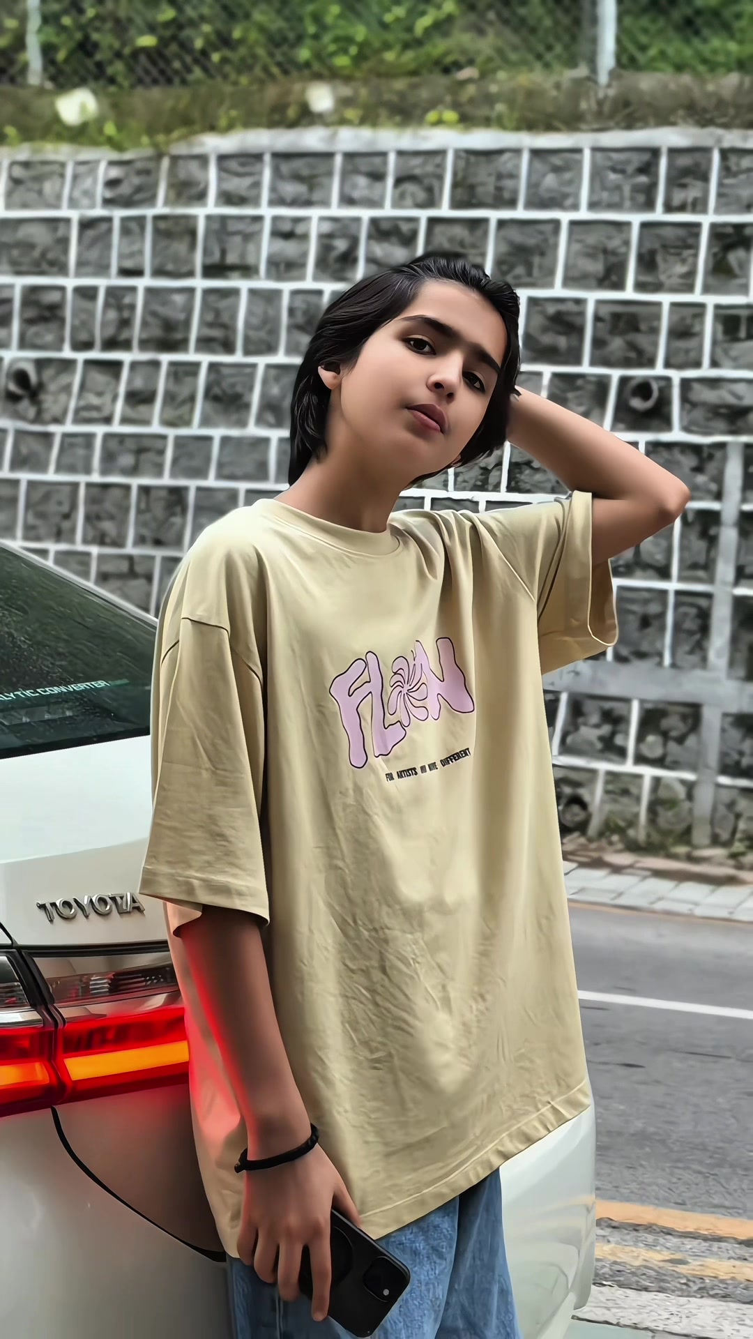 @𝙈𝙖𝙣𝙞🦇
