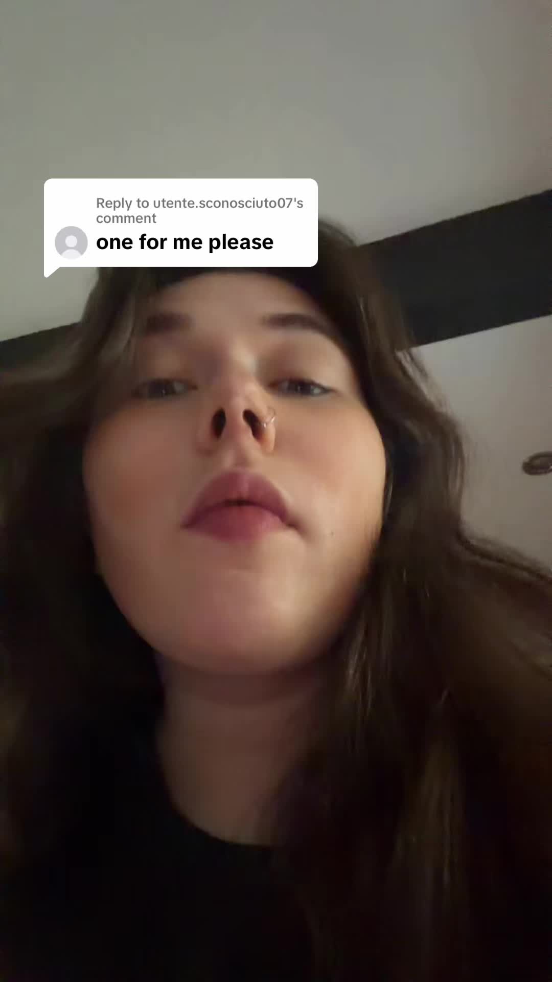 @R💋