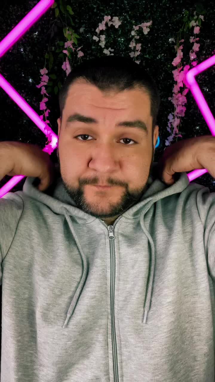 @EyyyOli