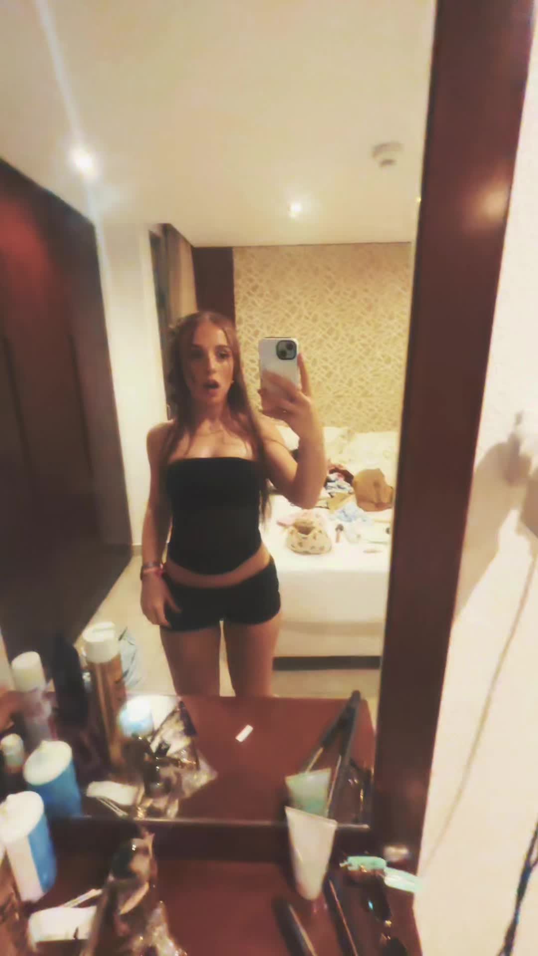 @julia