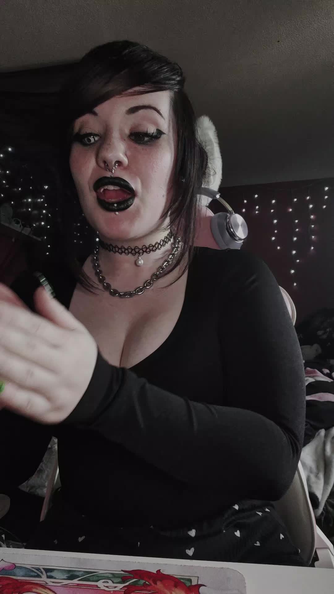 @DinoBabyClips
