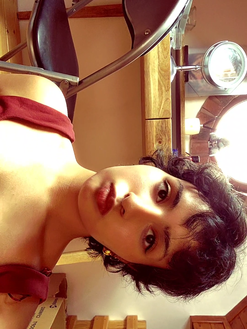 @💫