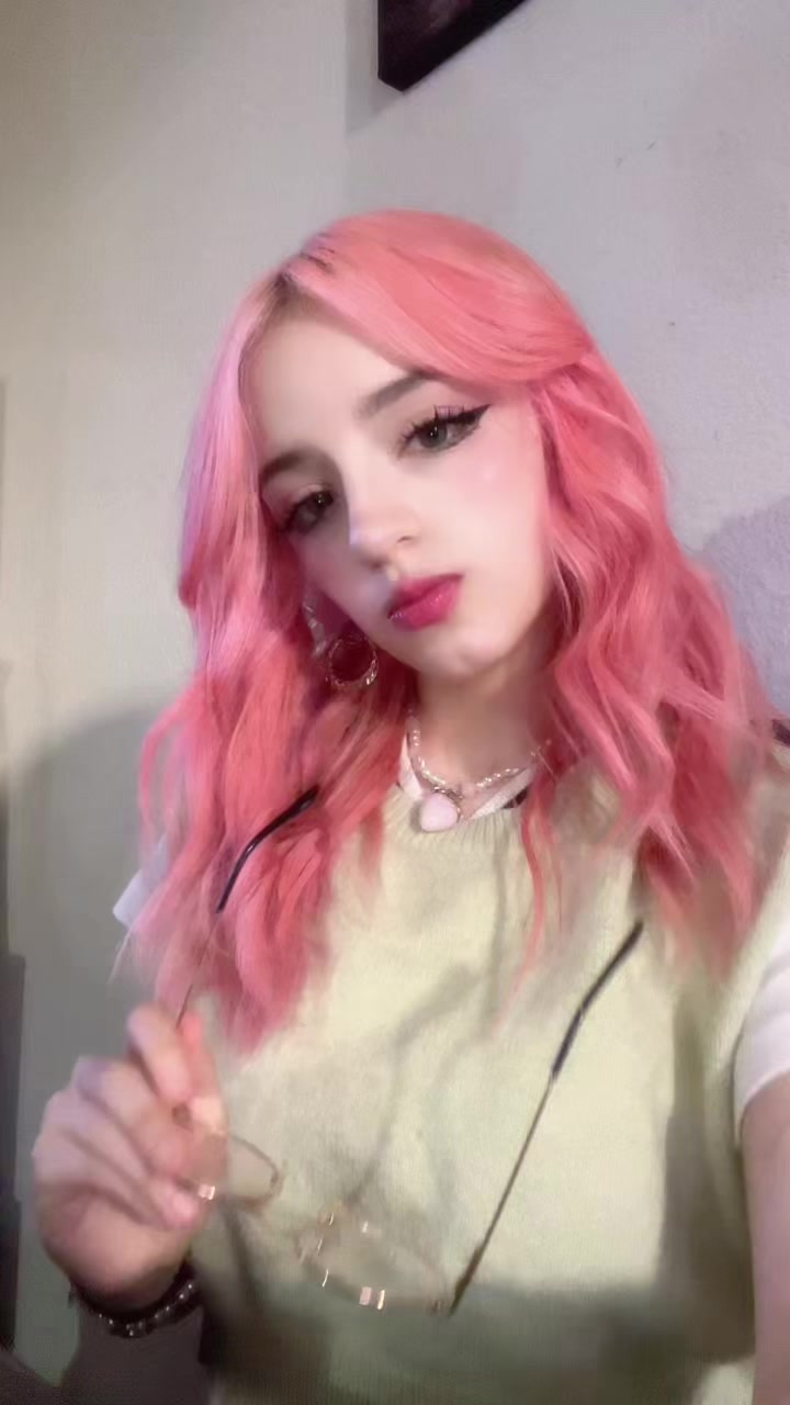 @𝒜𝑛𝑛𝑖𝑒 ໑ৎ ׁ ׅ♡🪽