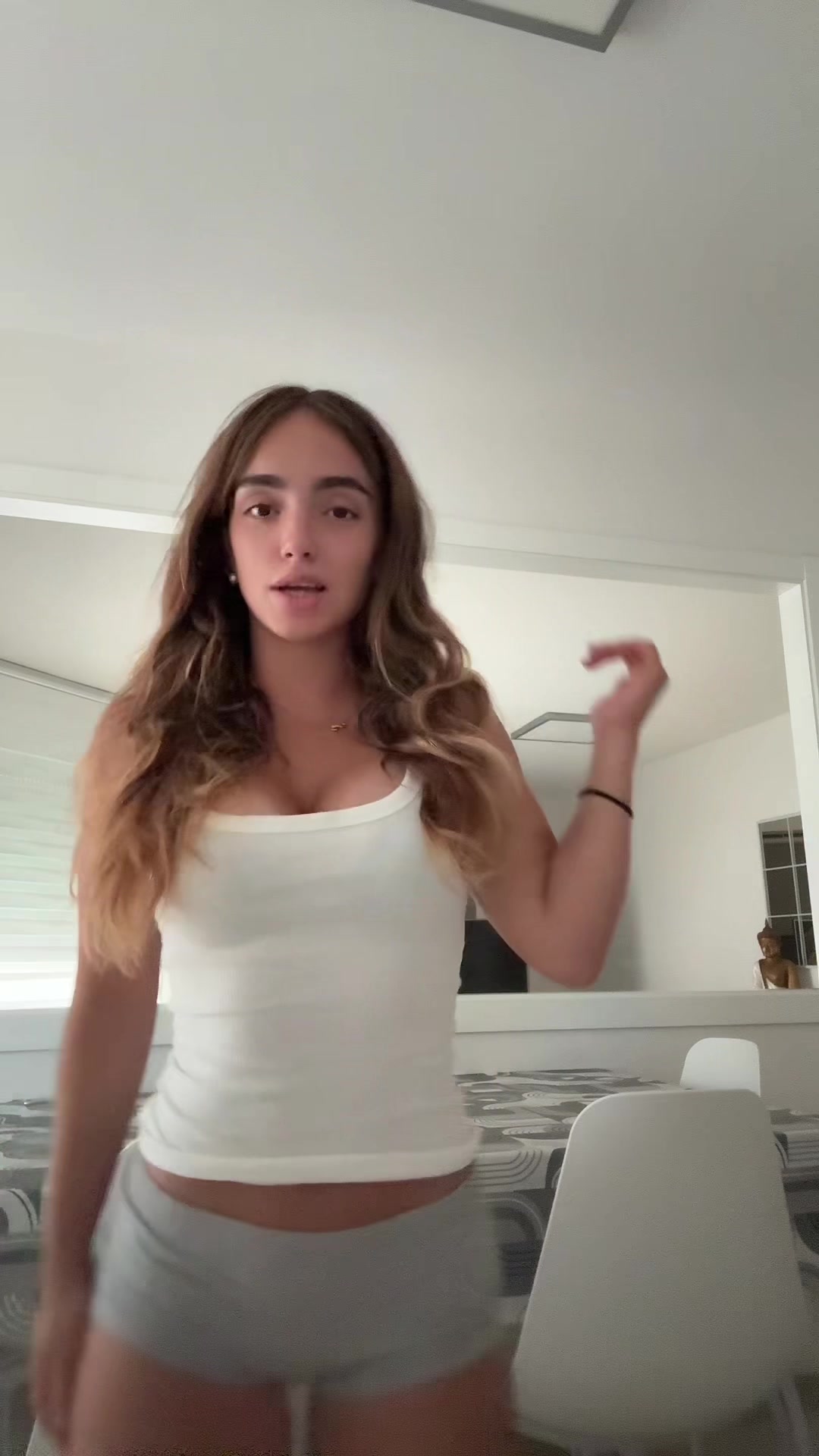 @mireiaturro