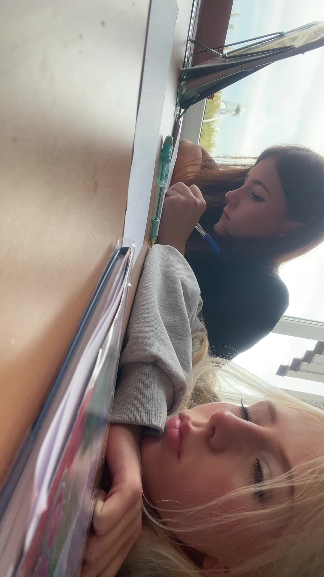 @dead blondе