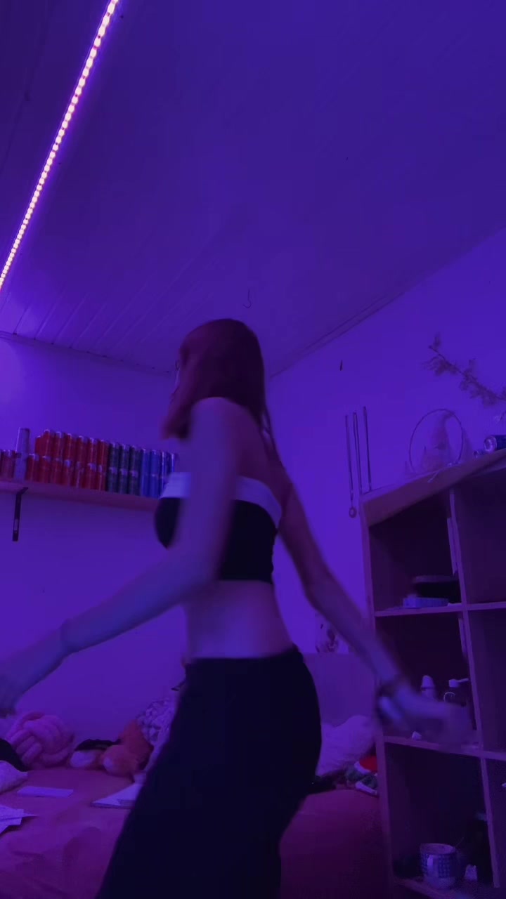 @🪷