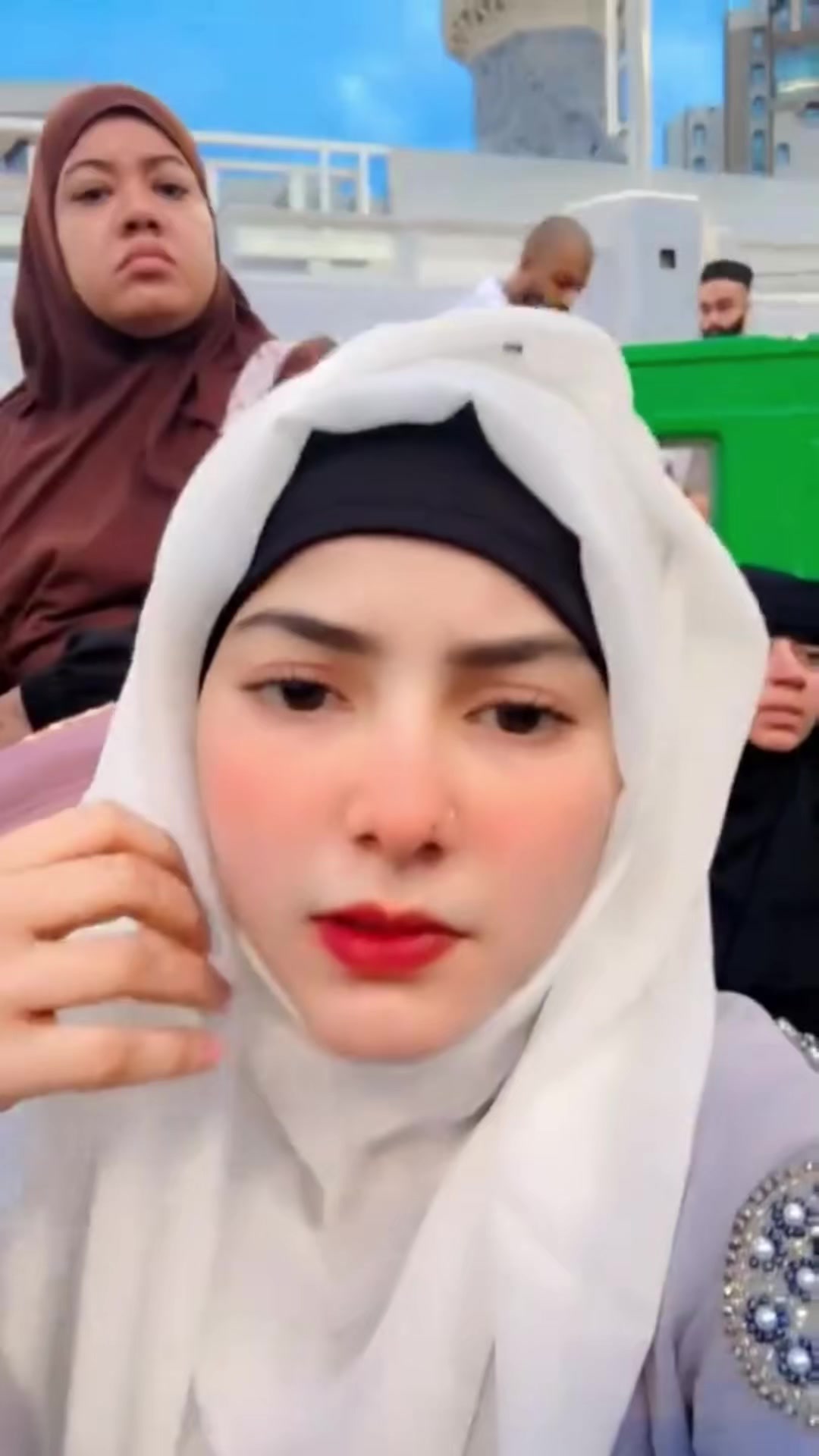 @Faiza Ali 58