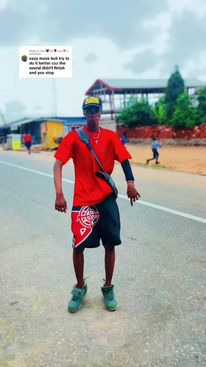 @Son Of Lovaboi💜🇦🇴🇬🇭