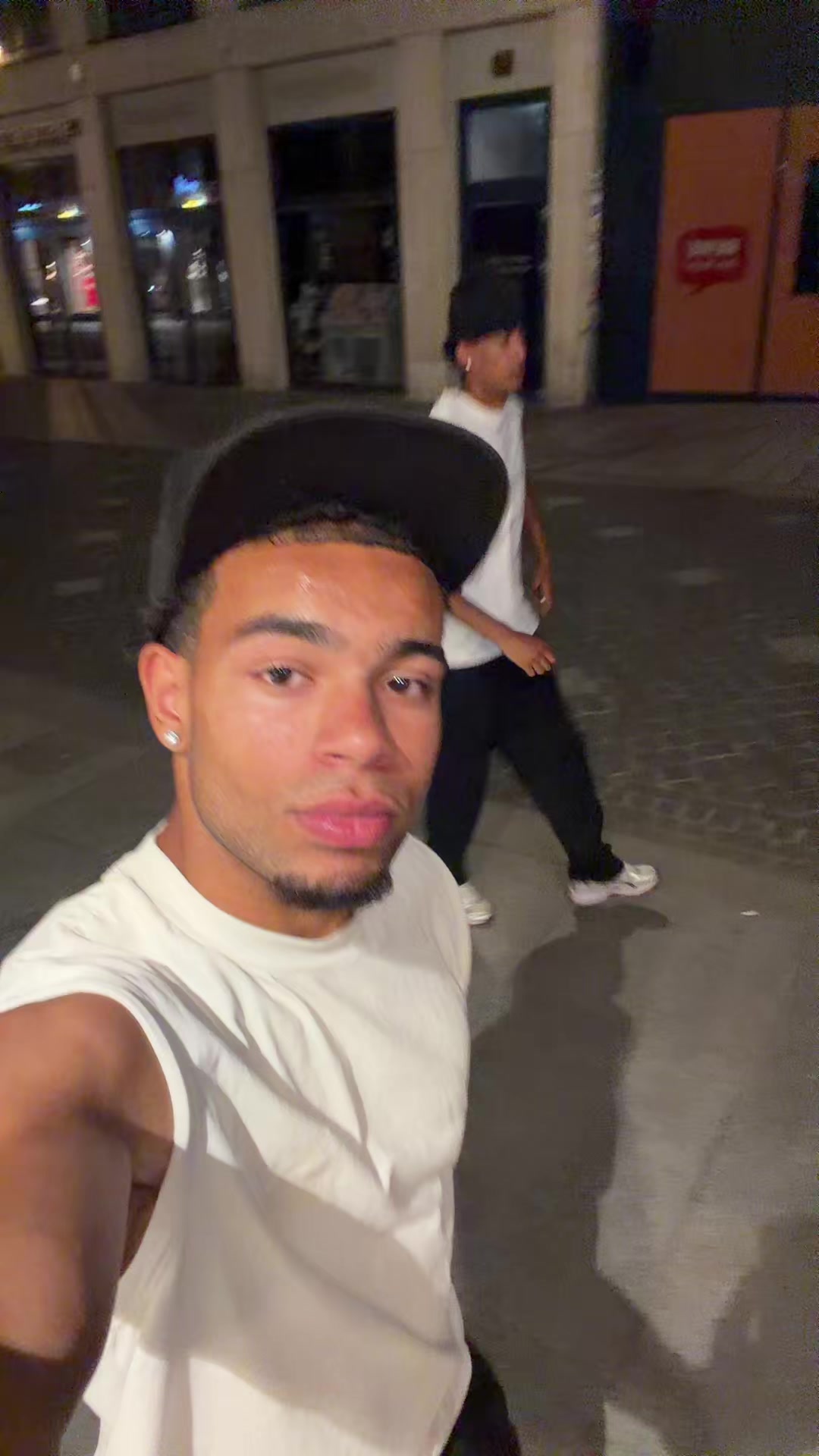 @Danelugr