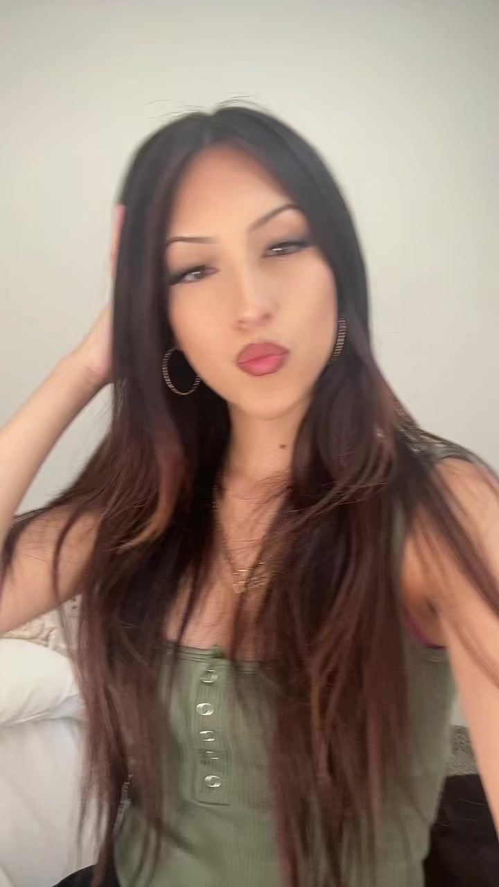 @♛