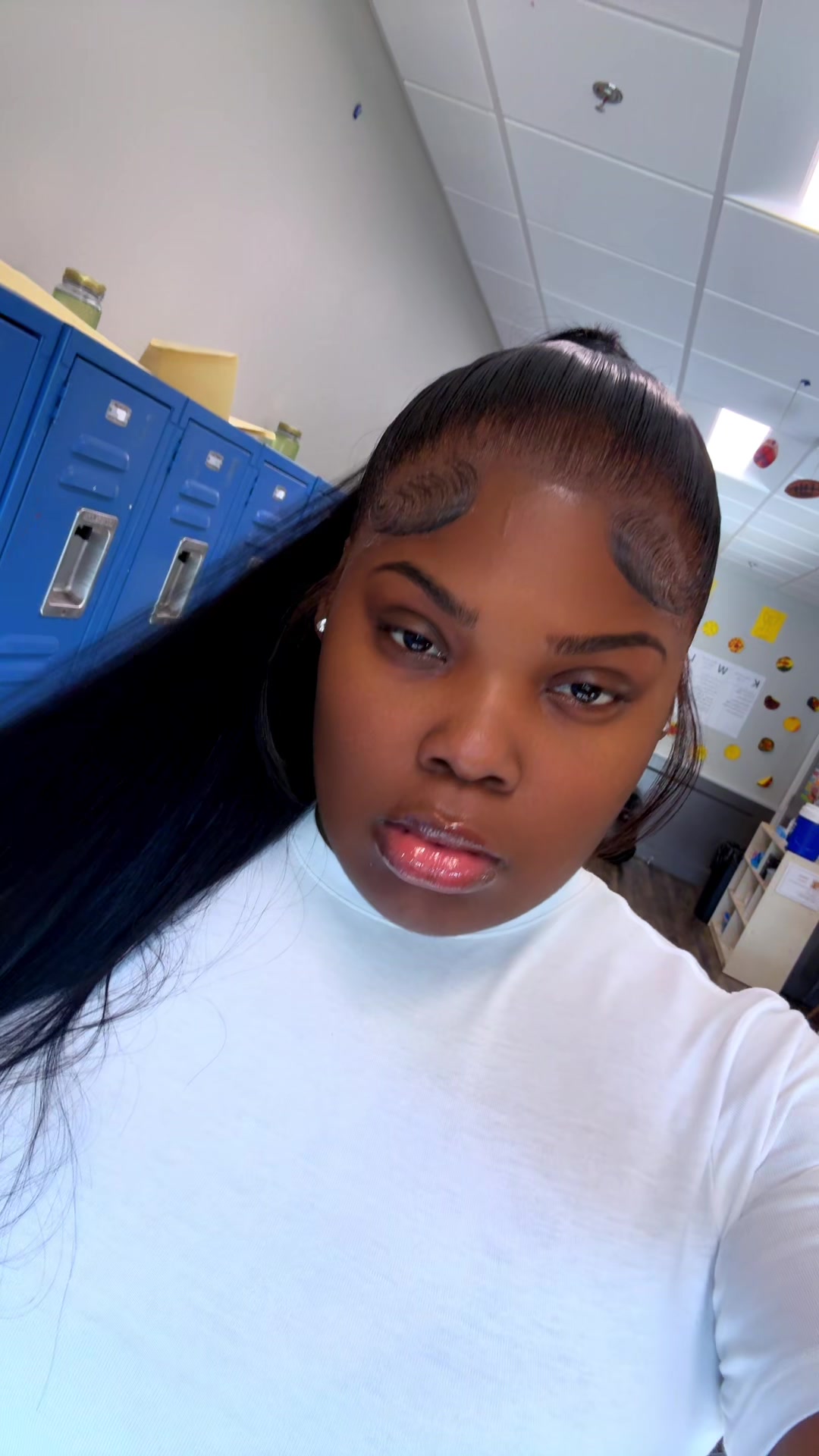 @Mrs.Icbfw.