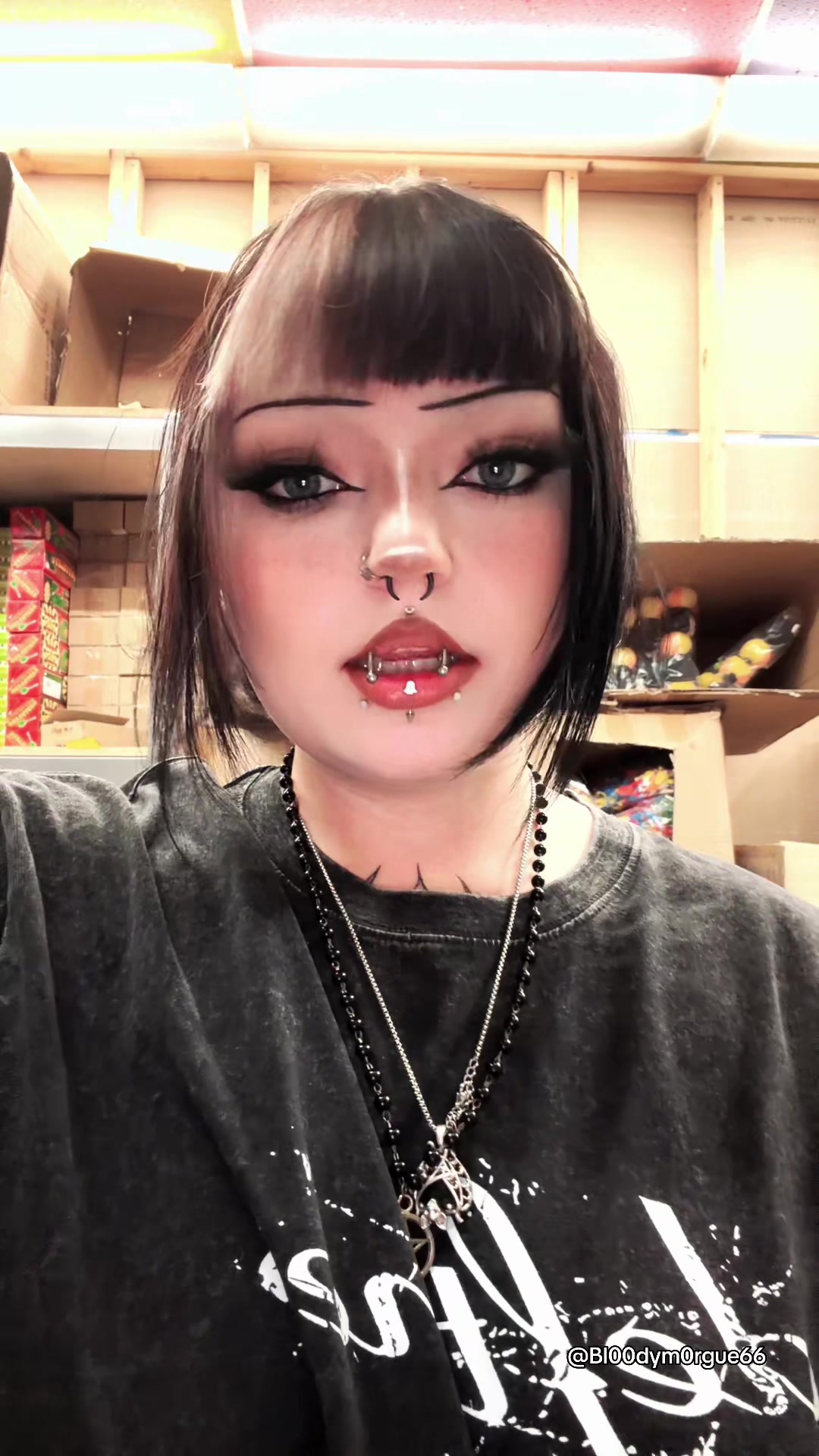 @..𓂃 🦇 𝔅𝔩00𝔡𝔶 ִֶָ🦇་