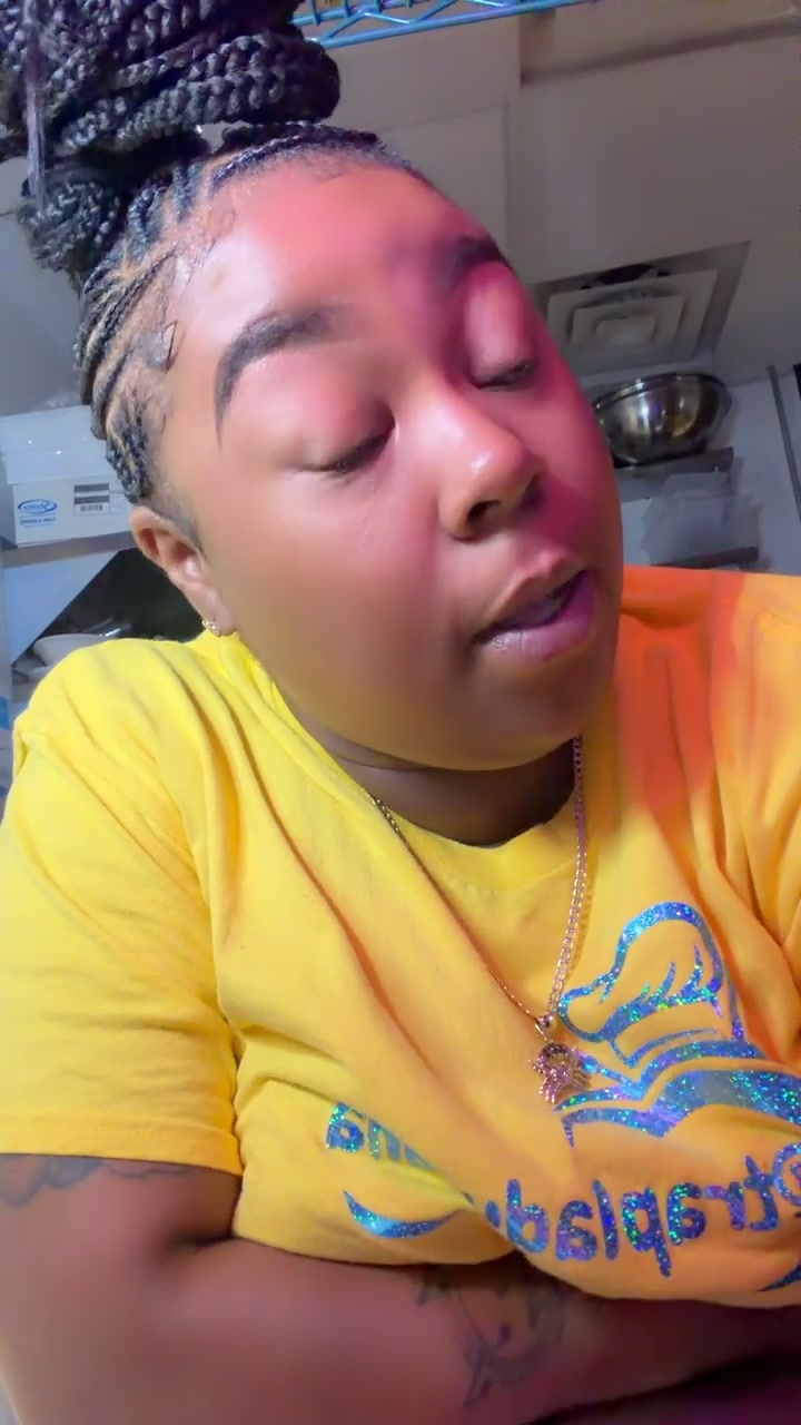 @trapladytana