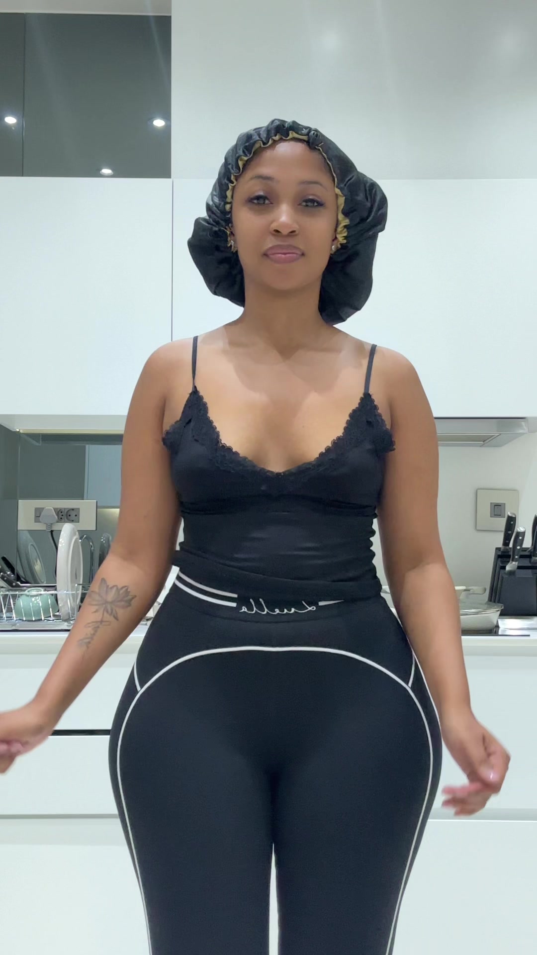 @angie_tselakgopo