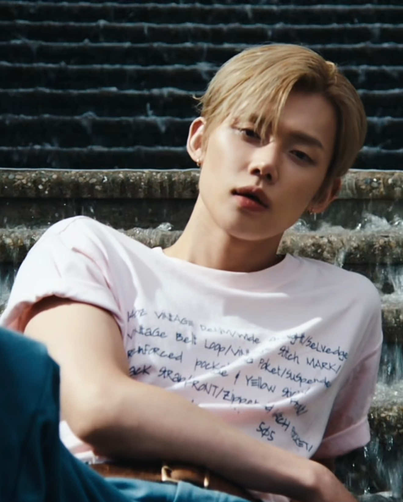 @YJ