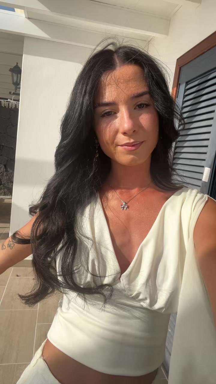 @Eva 🤍✨