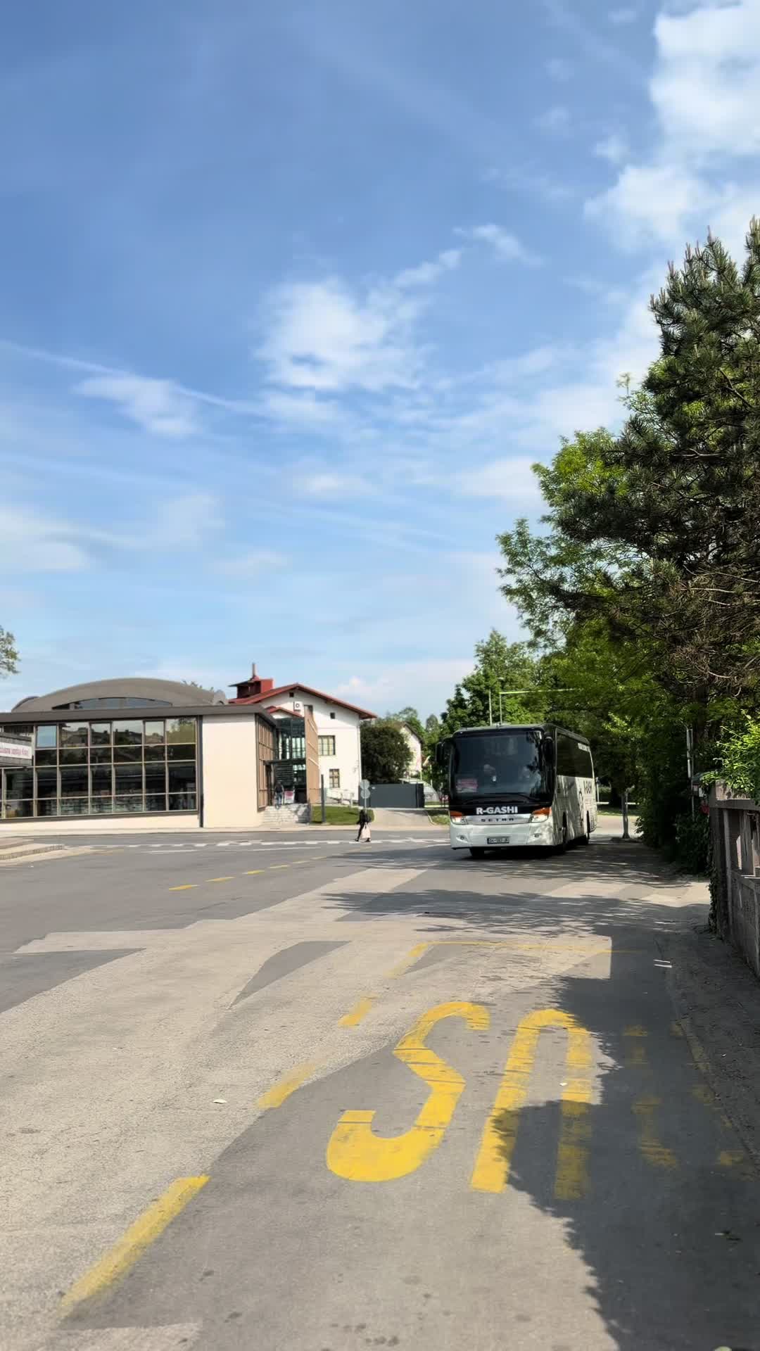 @R-GASHI TOURS