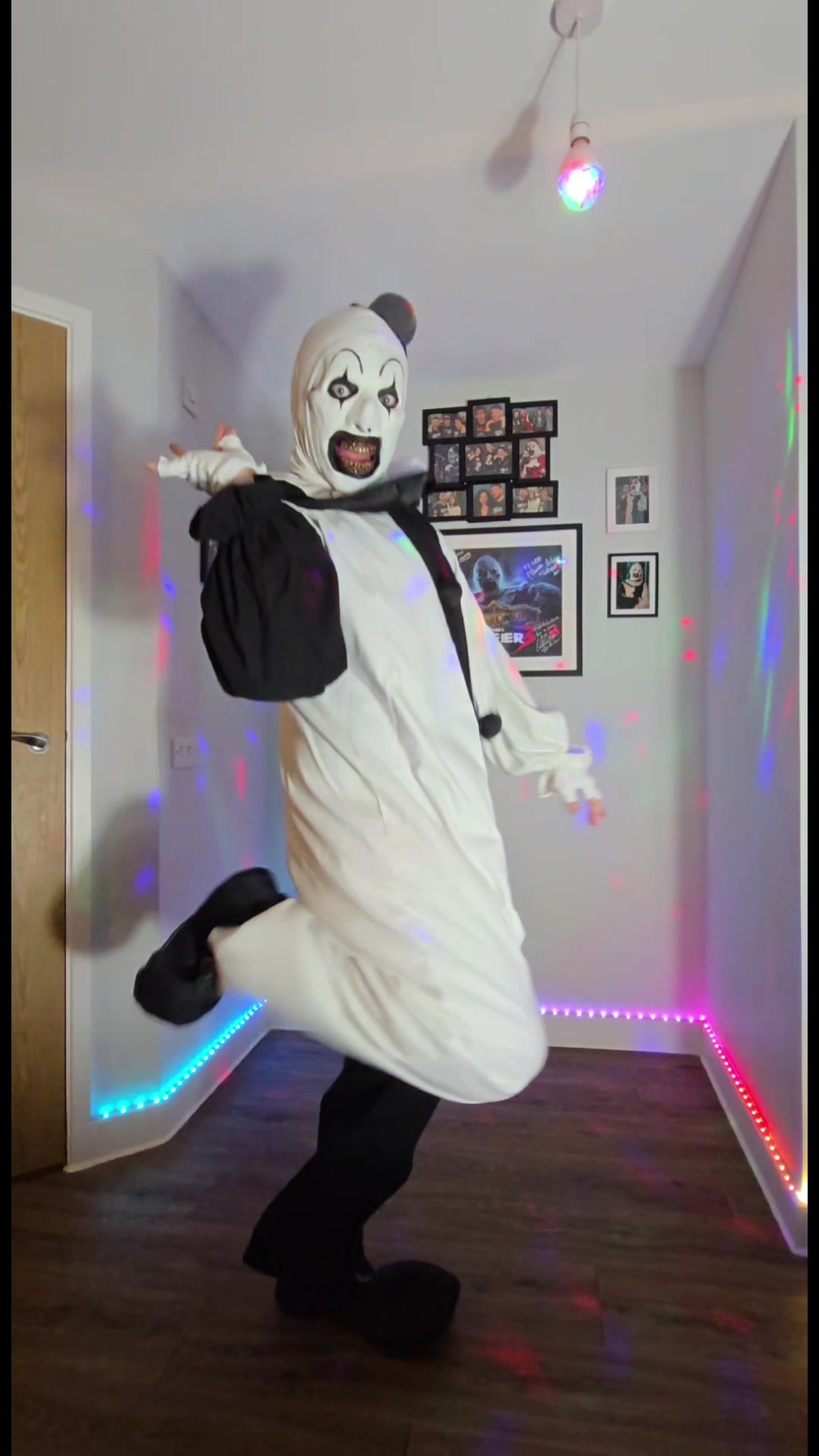 @Art the Clown