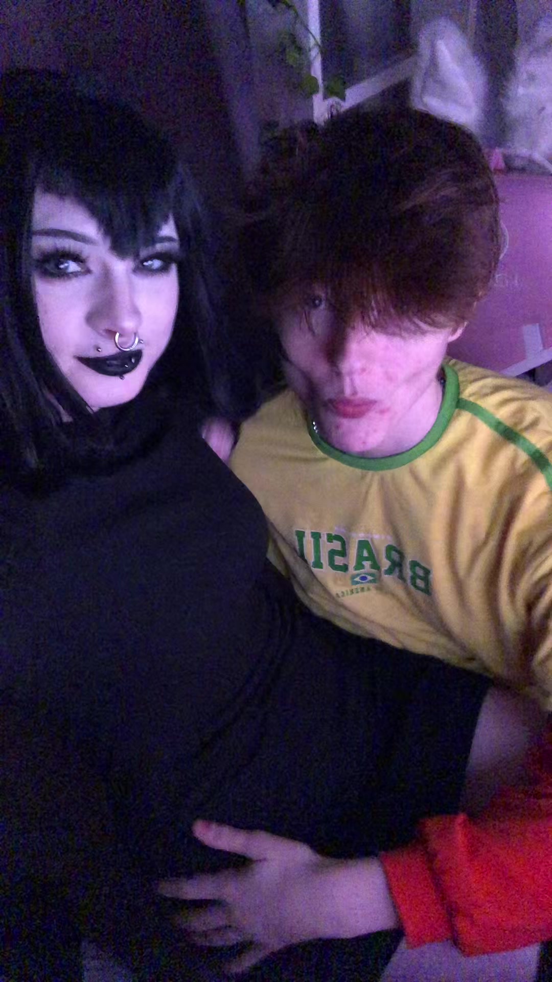 @Scarlett 🦇