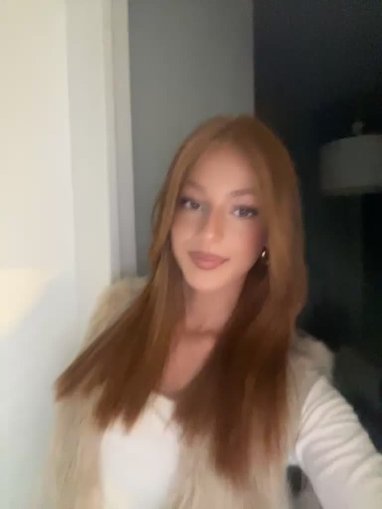 @𝐋𝐨𝐮𝐢𝐬𝐞_𝐝𝐠𝐥𝐦𝟏𝟕🌺