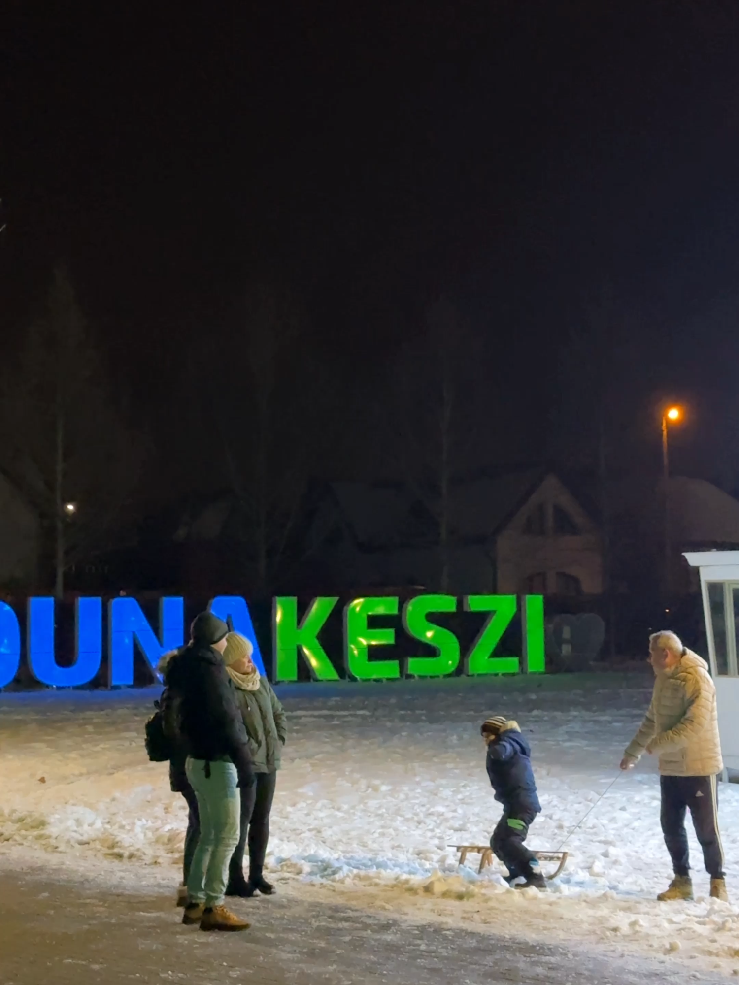 @Szeret&uuml;nk Dunakeszi