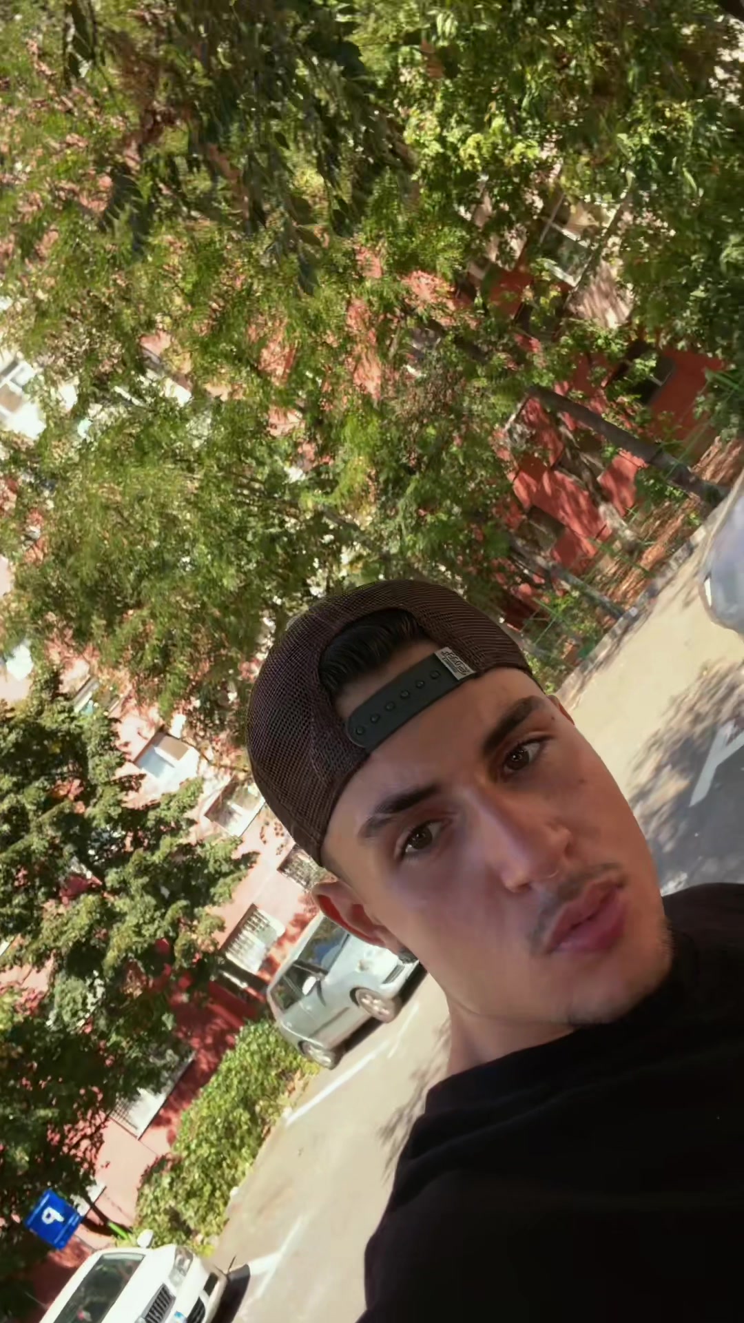 @nikolastkk