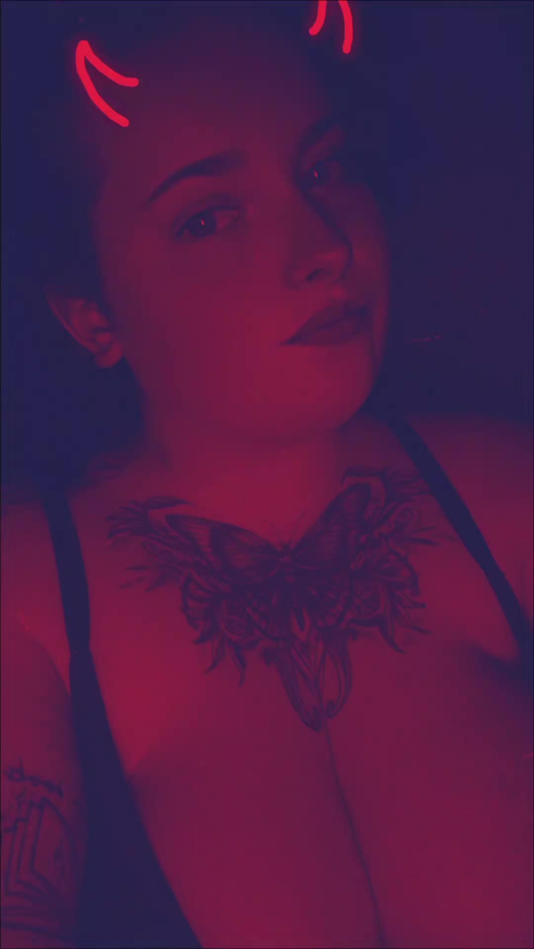 @naughtygirl.96