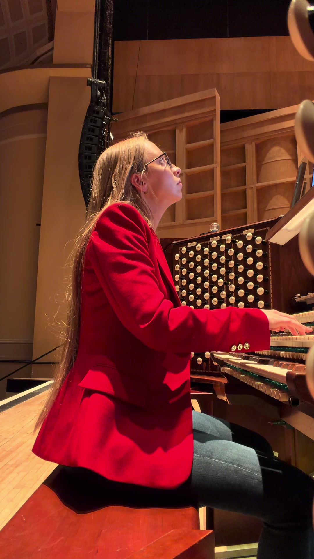 @Anna Lapwood | Organist