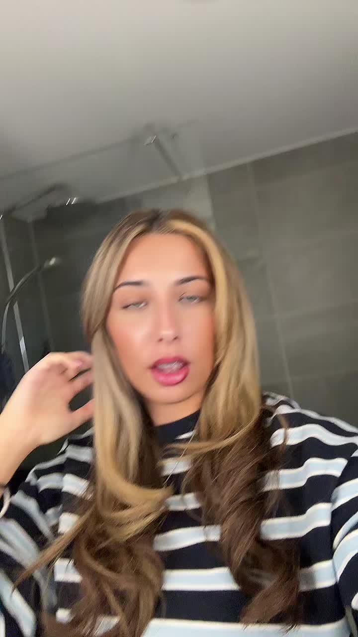 @Lily