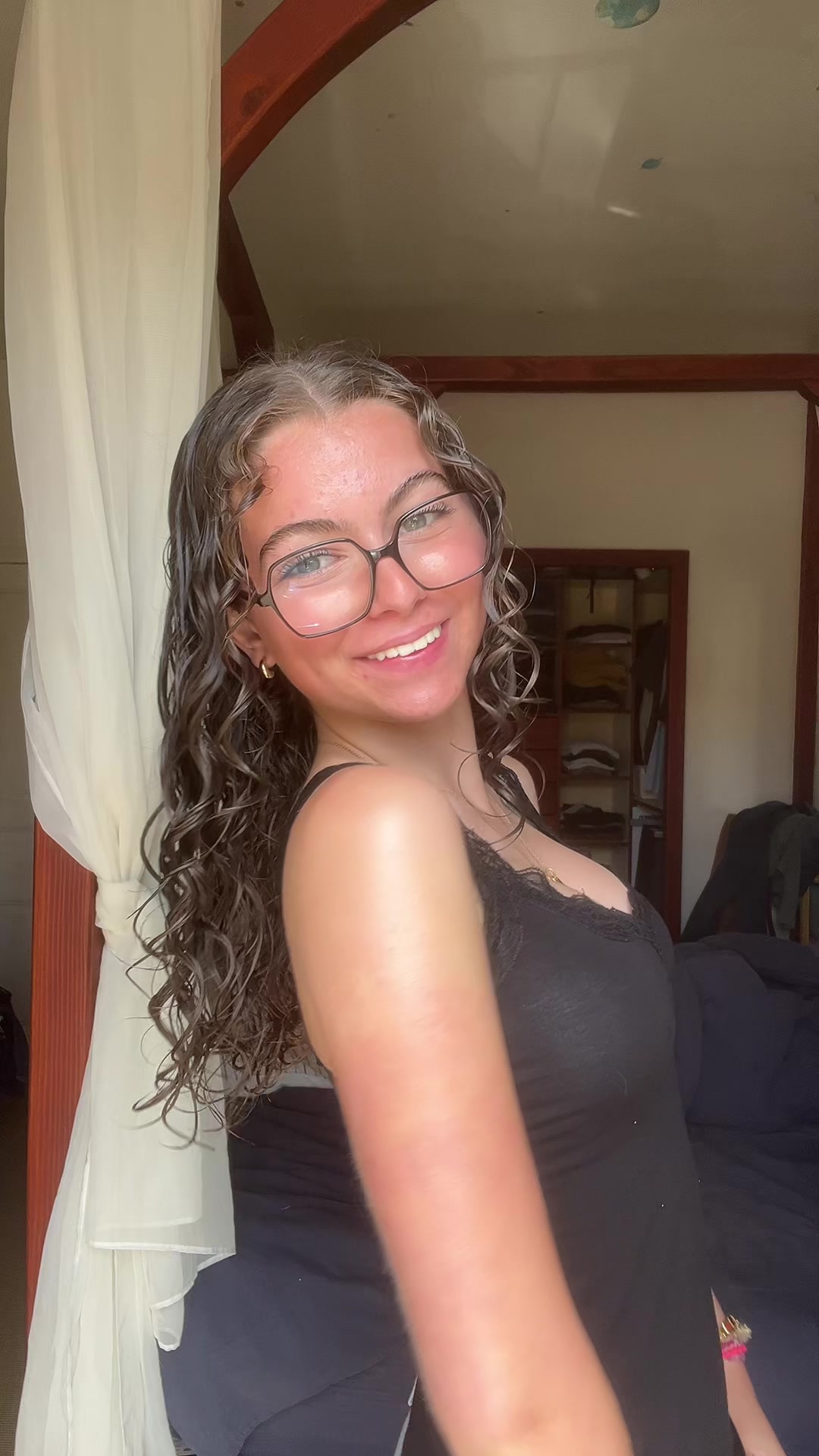 @𝓮𝓵𝓮𝓪