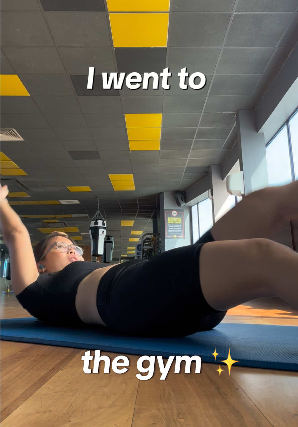 @hannahgiron